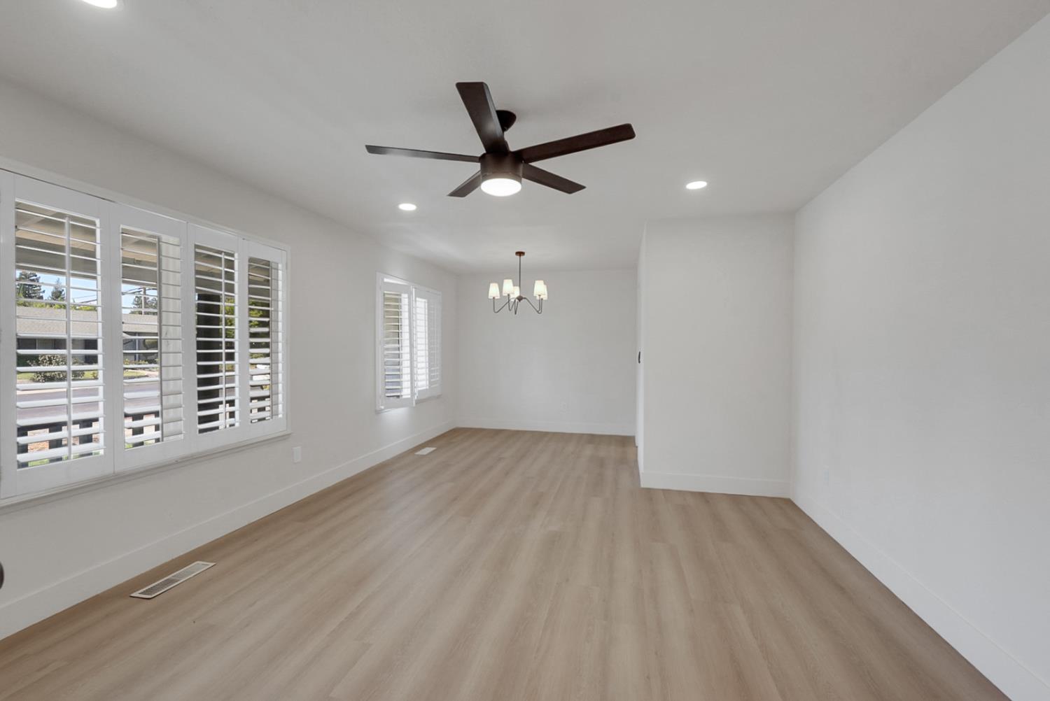 3420 Bridle Path Ln, Modesto, CA 95356