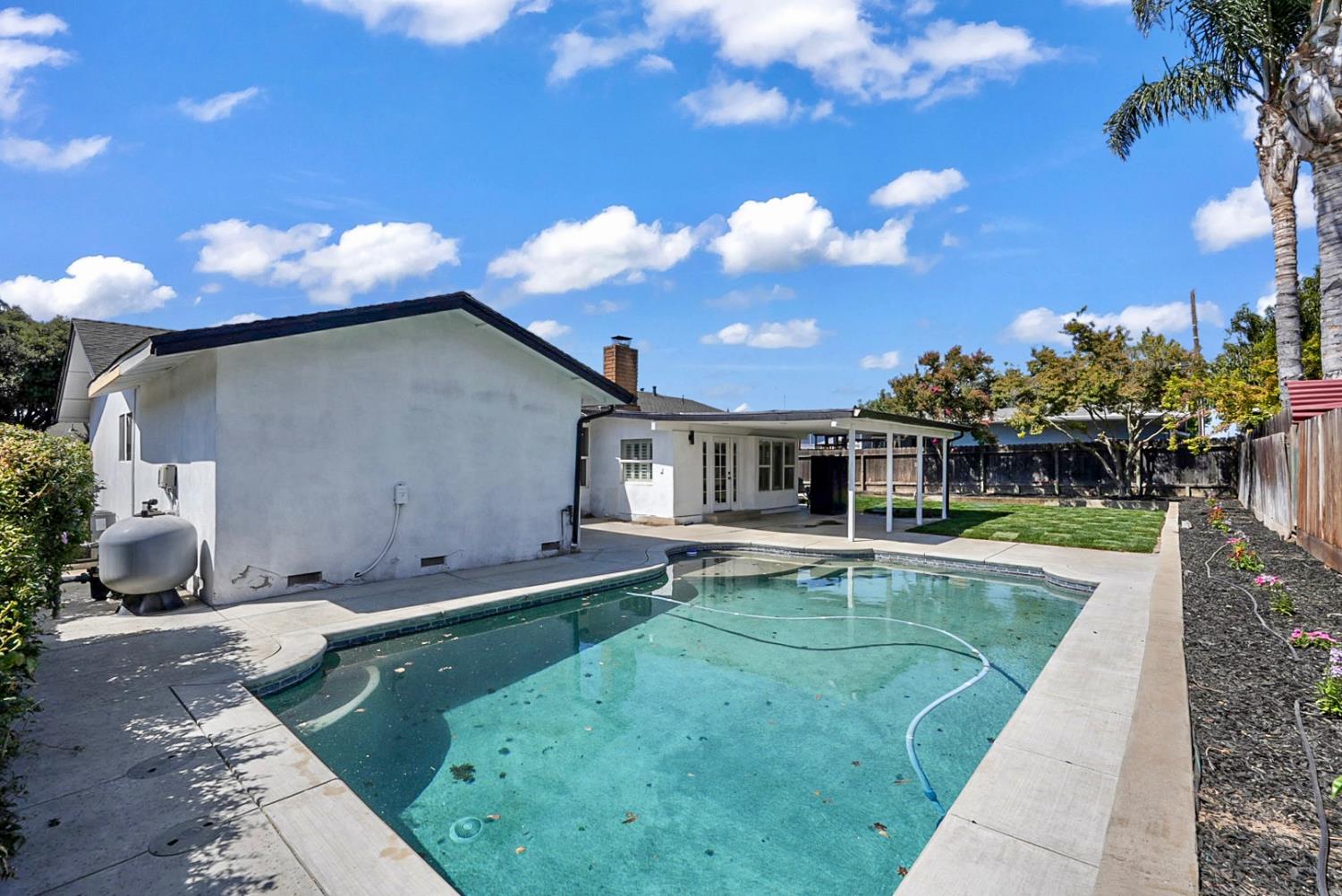 3420 Bridle Path Ln, Modesto, CA 95356