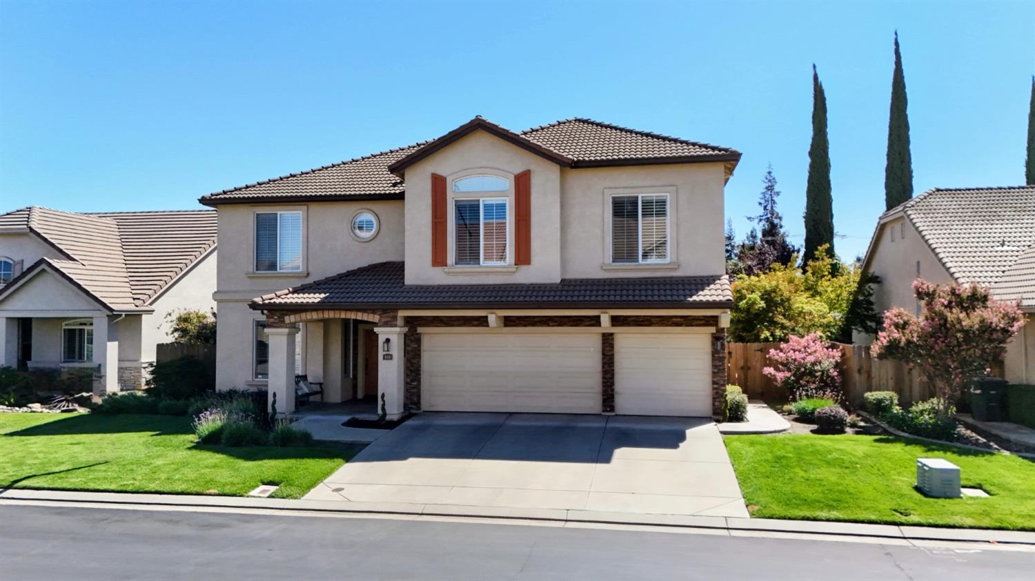 1816 Ville Franche Way, Modesto, CA 95356