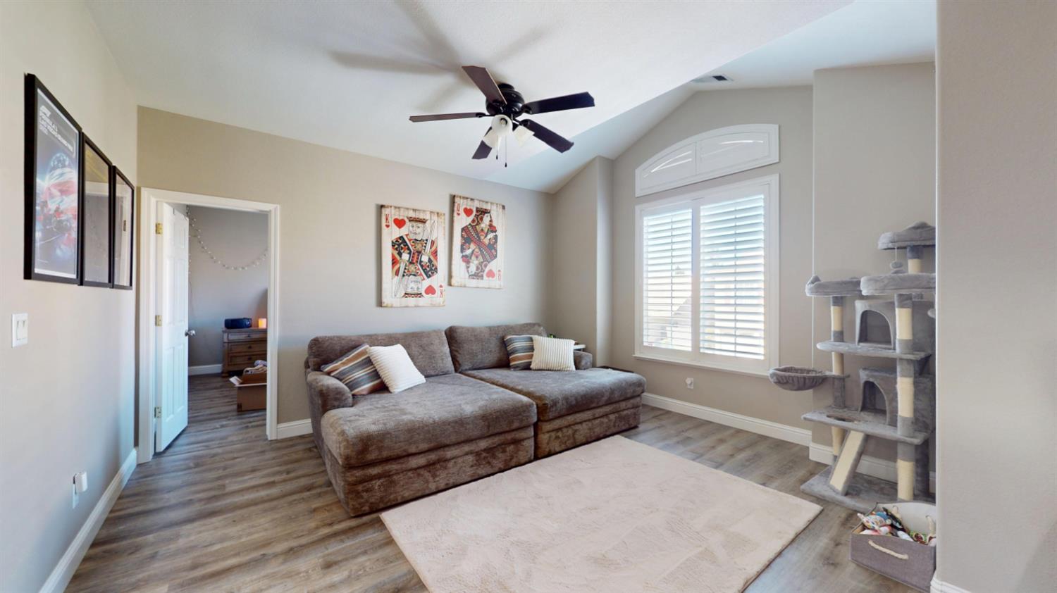 1816 Ville Franche Way, Modesto, CA 95356
