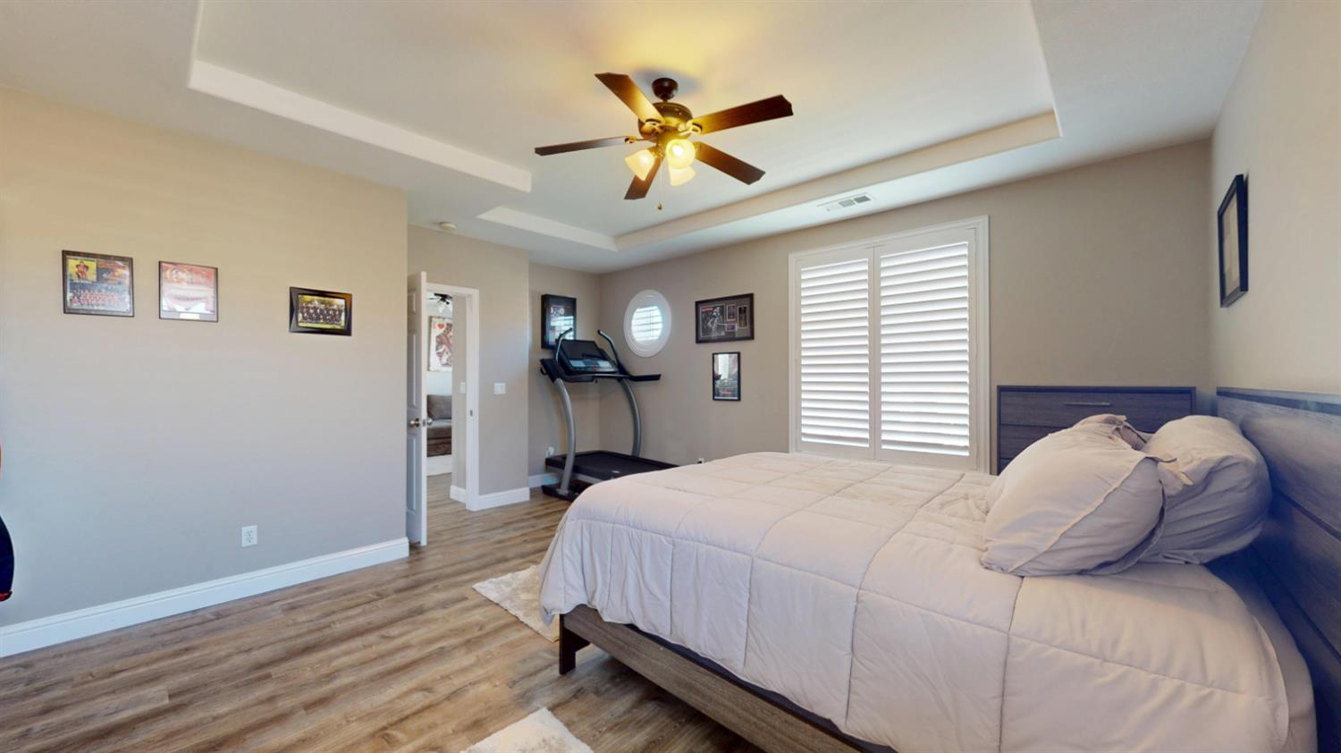 1816 Ville Franche Way, Modesto, CA 95356