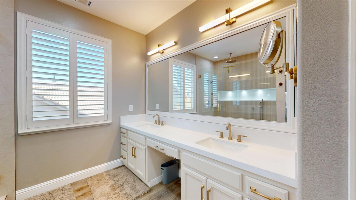 1816 Ville Franche Way, Modesto, CA 95356
