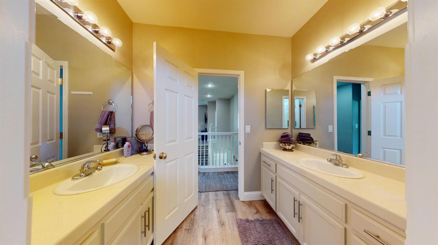 1816 Ville Franche Way, Modesto, CA 95356