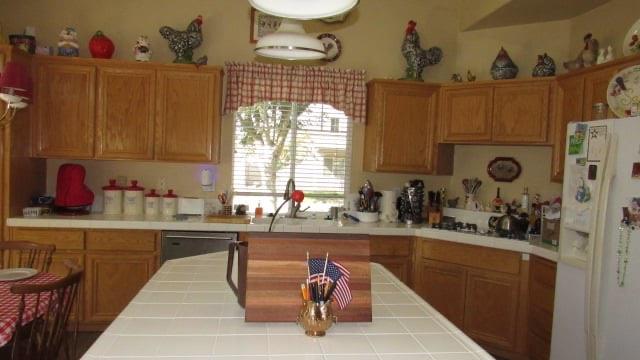 4113 N Keepsake Dr, Modesto, CA 95356