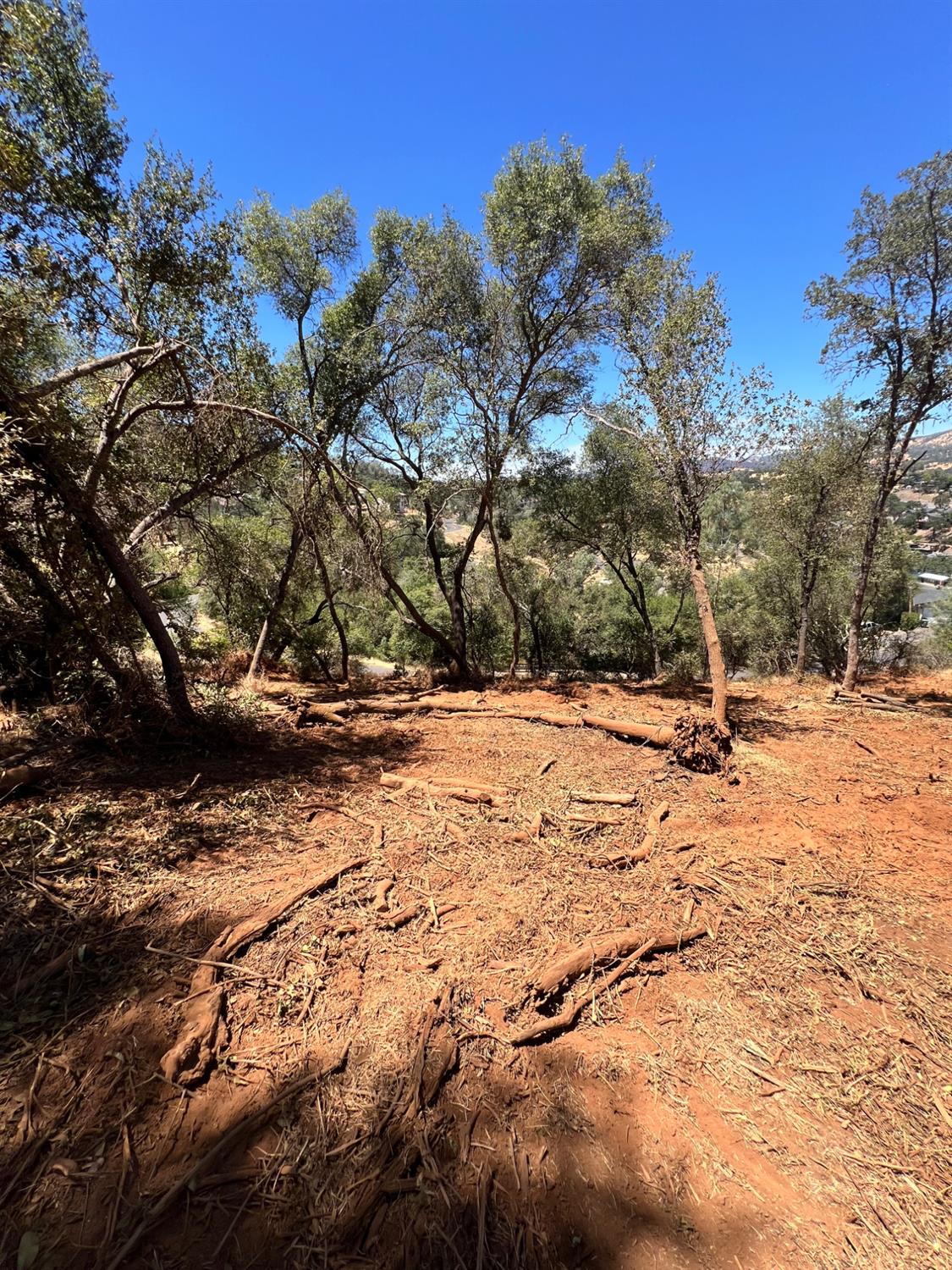 4860 Lakeshore Dr, Copperopolis, CA 95228