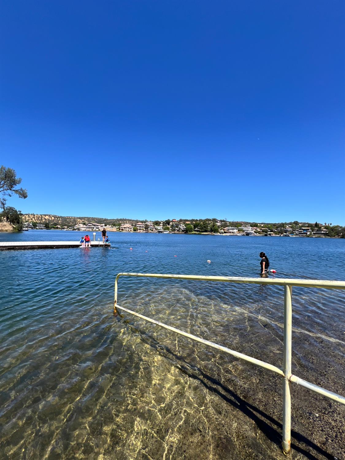 4860 Lakeshore Dr, Copperopolis, CA 95228