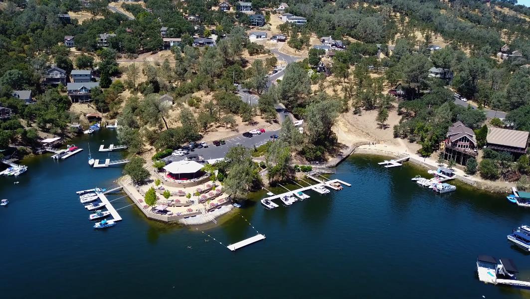 4860 Lakeshore Dr, Copperopolis, CA 95228