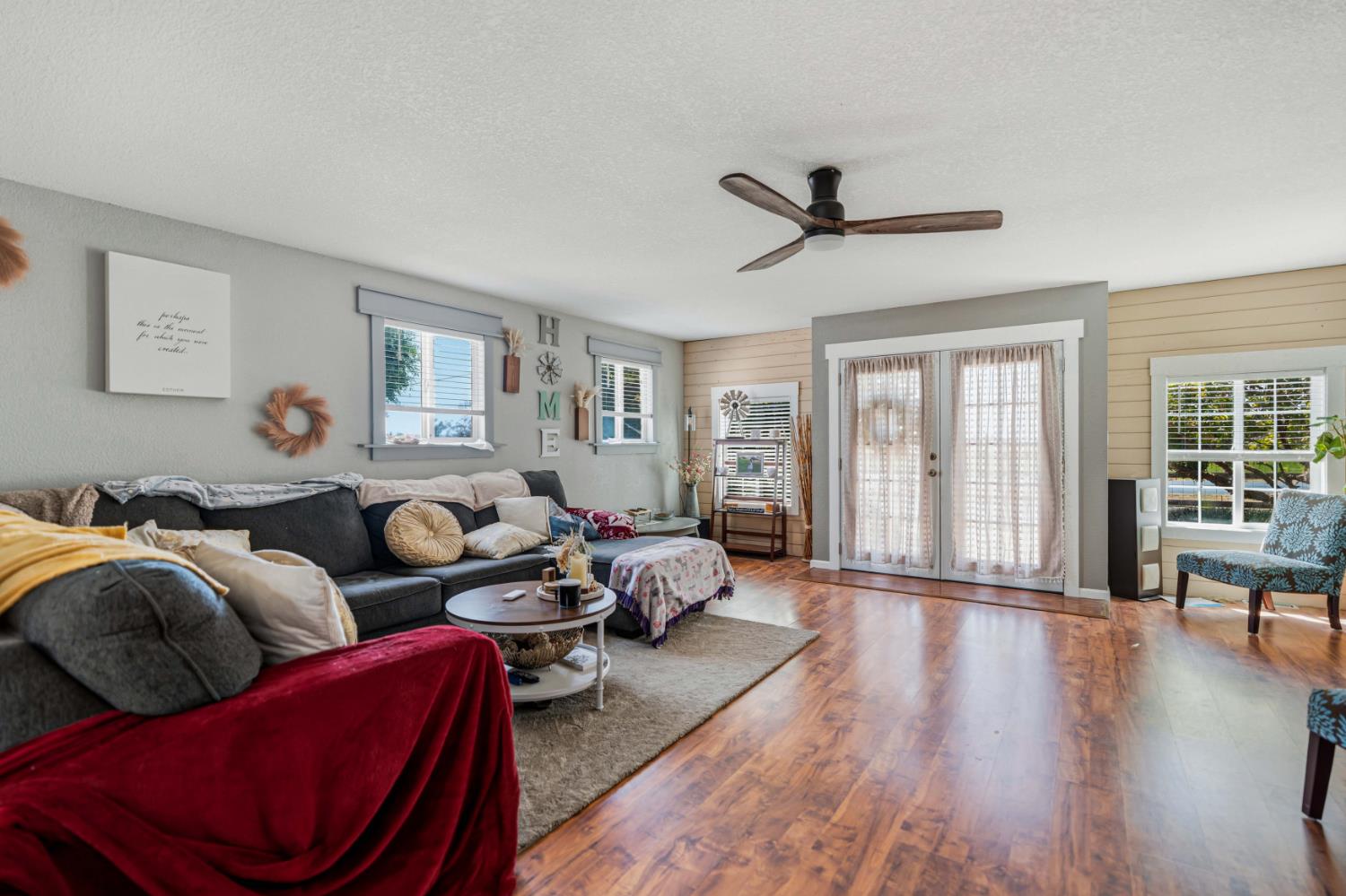 10419 Alvarado Rd, Oakdale, CA 95361