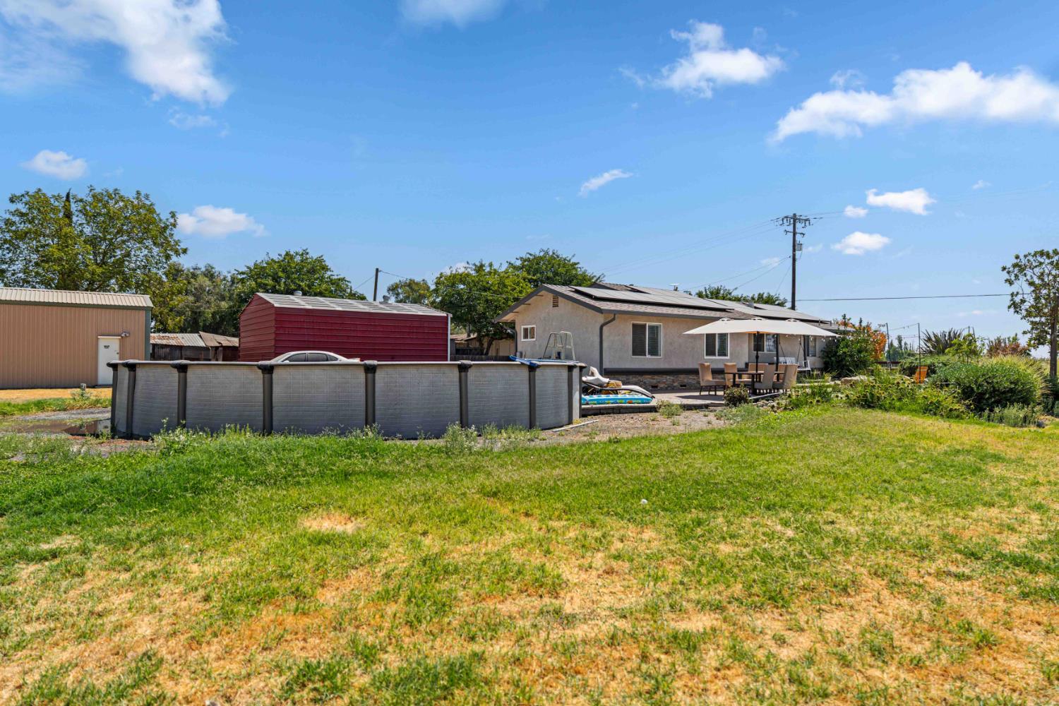 10419 Alvarado Rd, Oakdale, CA 95361