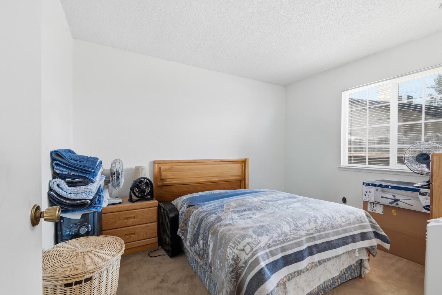 3728 Carver Rd, Modesto, CA 95356