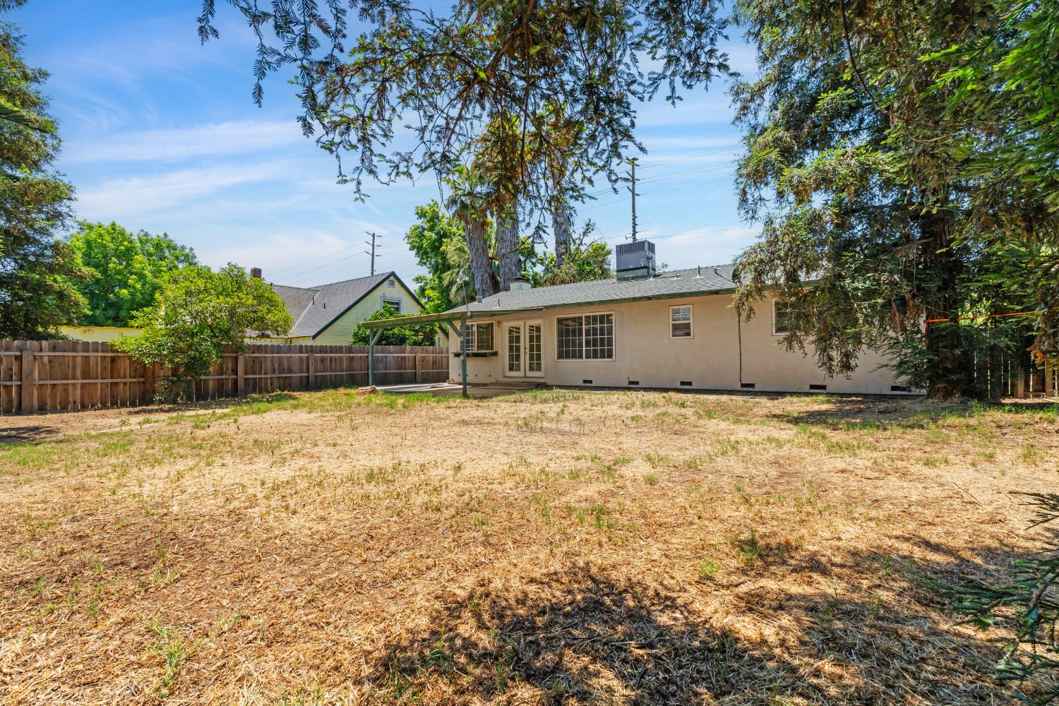 3728 Carver Rd, Modesto, CA 95356