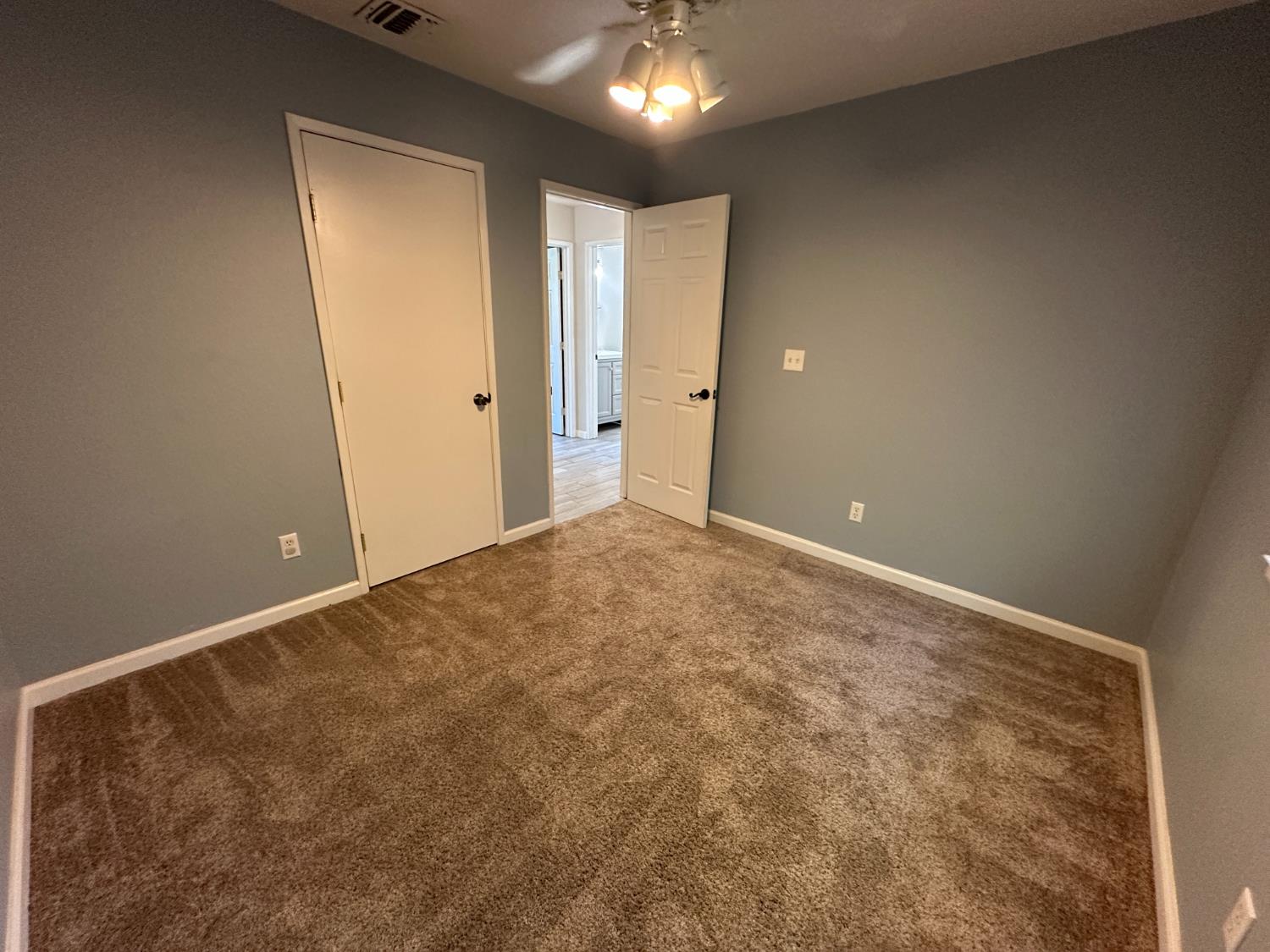 3704 Whirlaway, Modesto, CA 95356