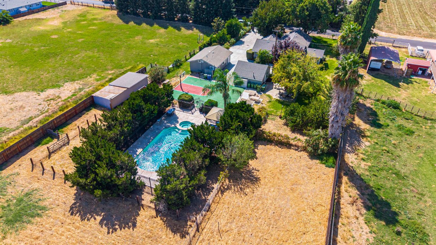 1206 Pauline Ave, Modesto, CA 95358