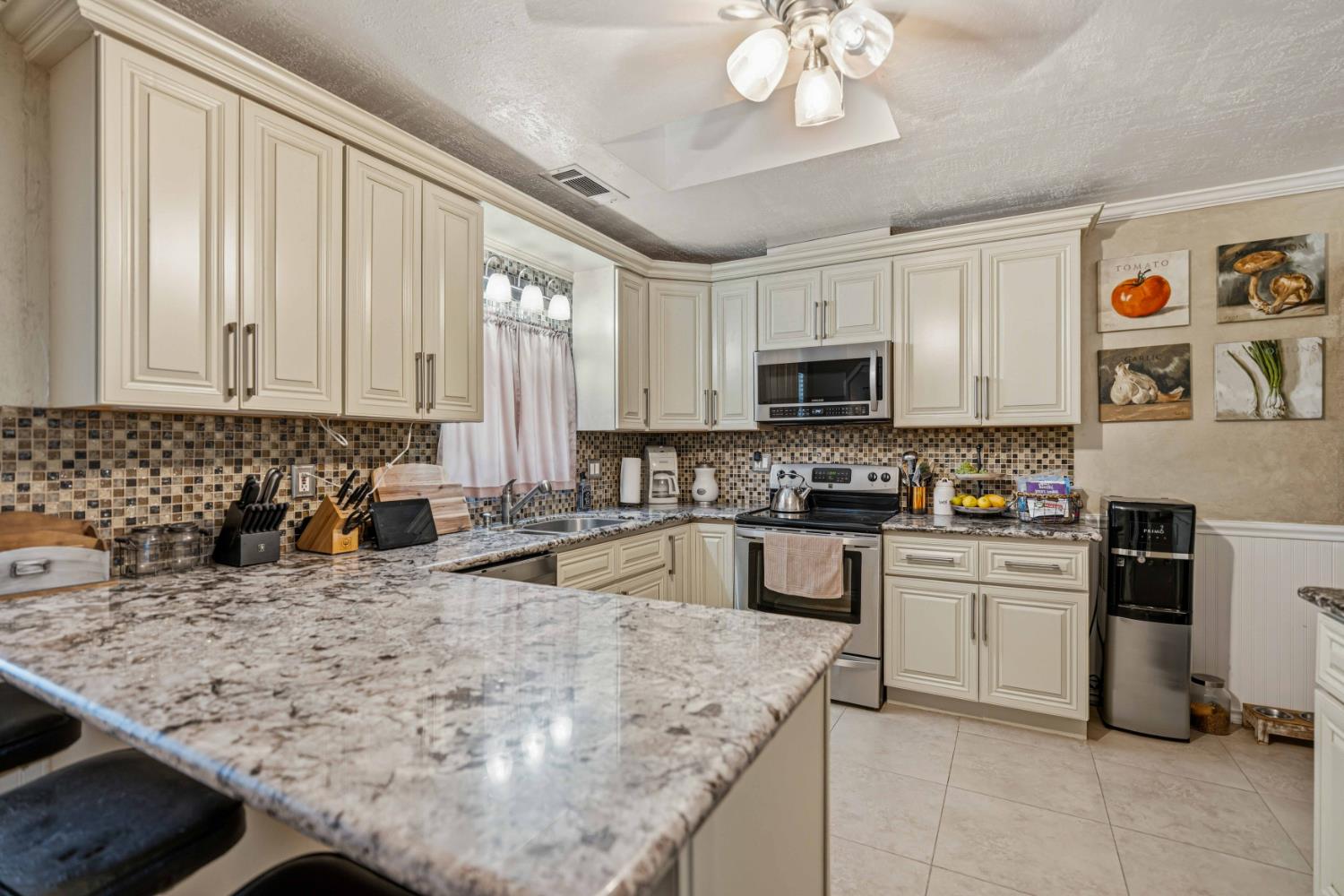 1206 Pauline Ave, Modesto, CA 95358