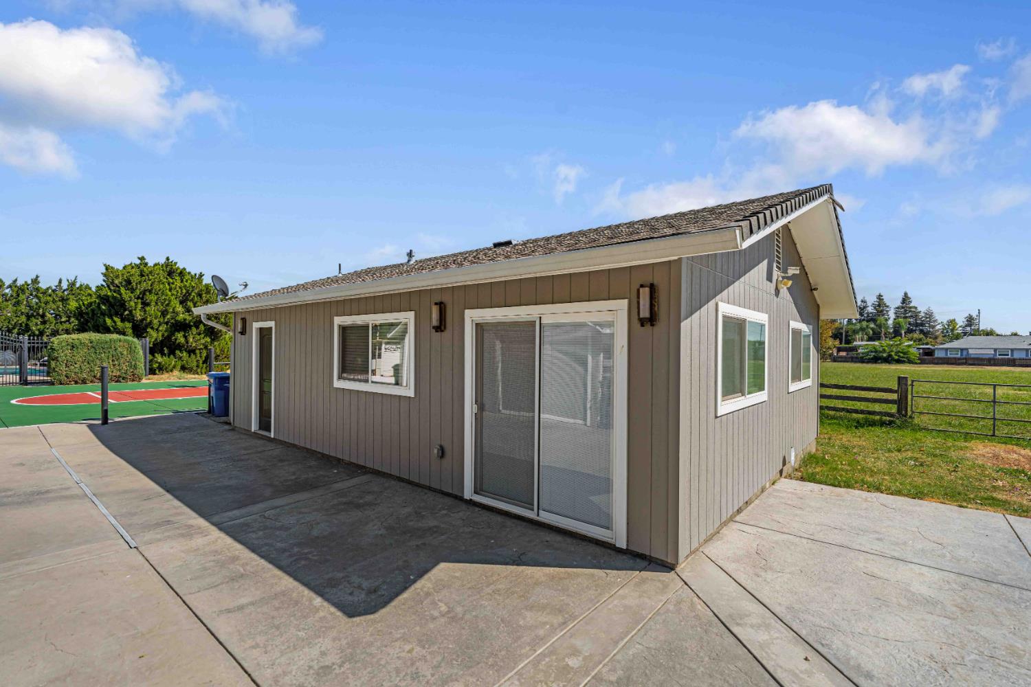 1206 Pauline Ave, Modesto, CA 95358