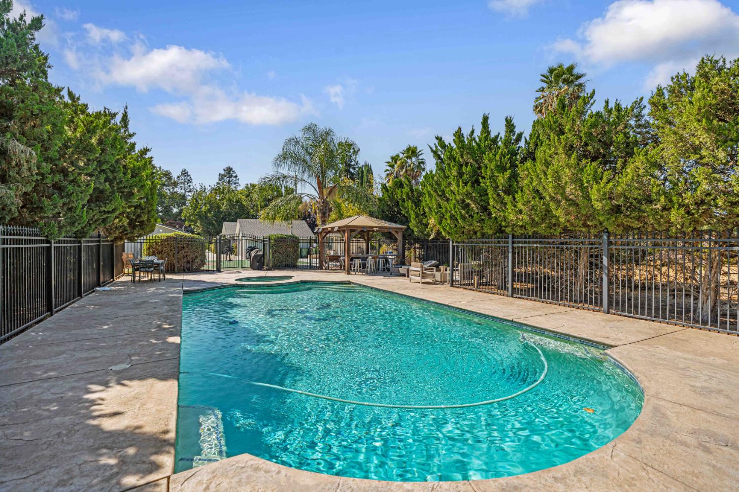 1206 Pauline Ave, Modesto, CA 95358