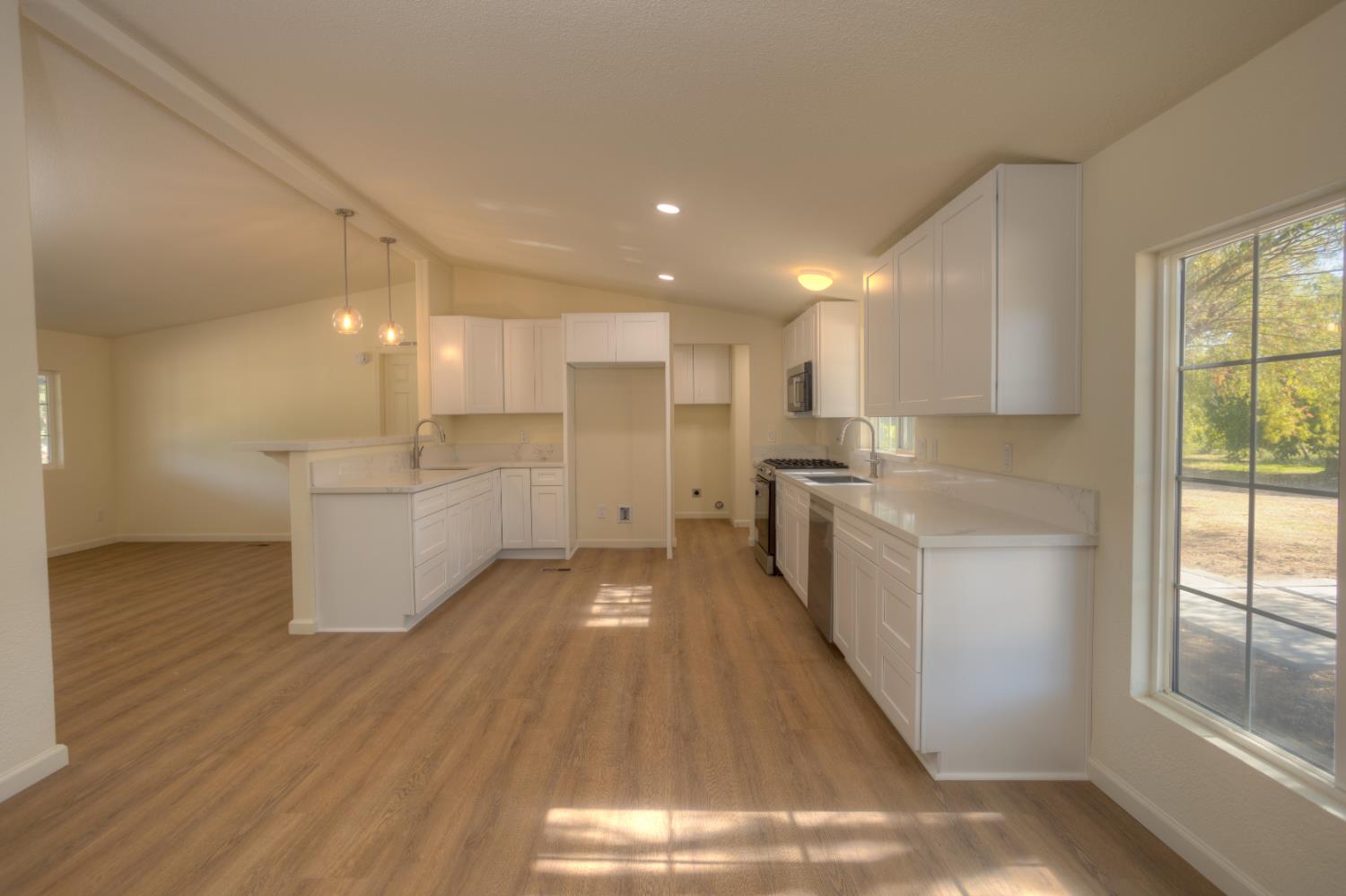1507 Old Tim Bell Rd, Waterford, CA 95386