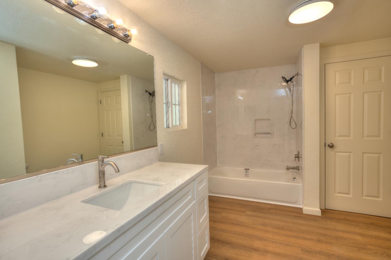 1507 Old Tim Bell Rd, Waterford, CA 95386