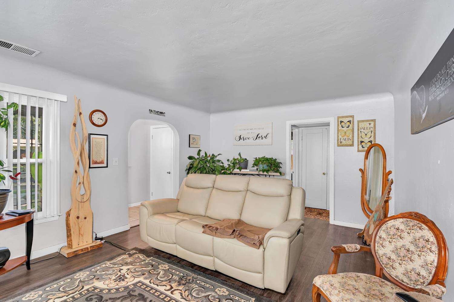 521 E Marshall, Turlock, CA 95380