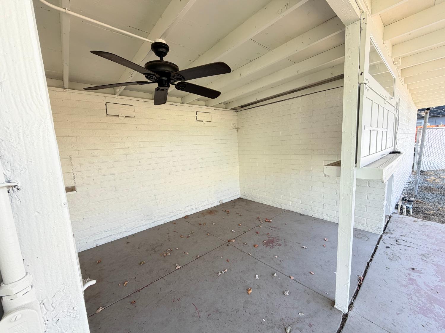 113 Walden St, Modesto, CA 95354