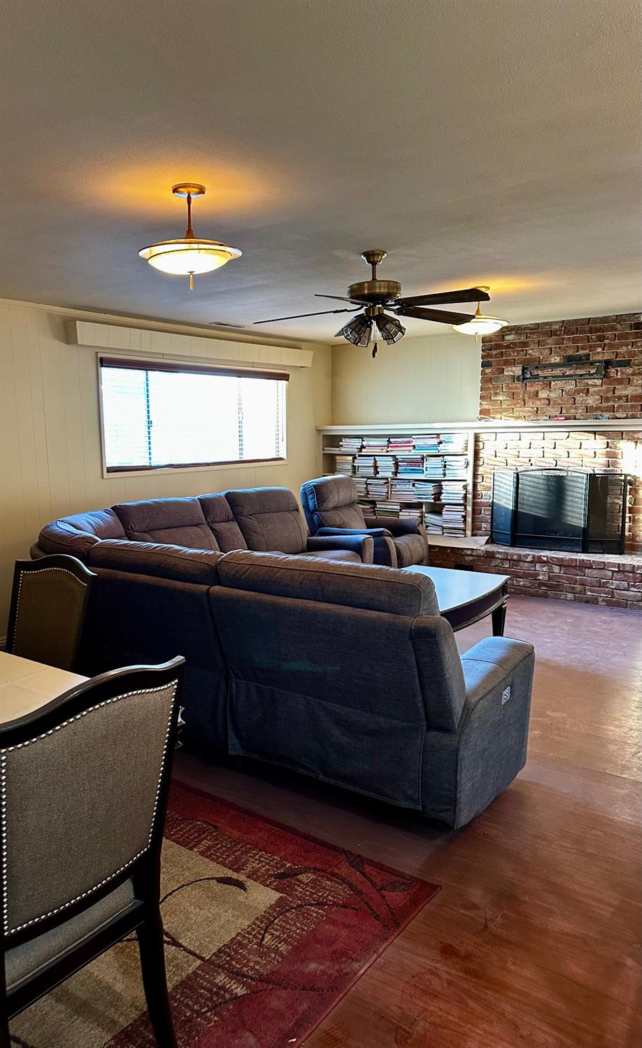 2213 River Rd, Modesto, CA 95351