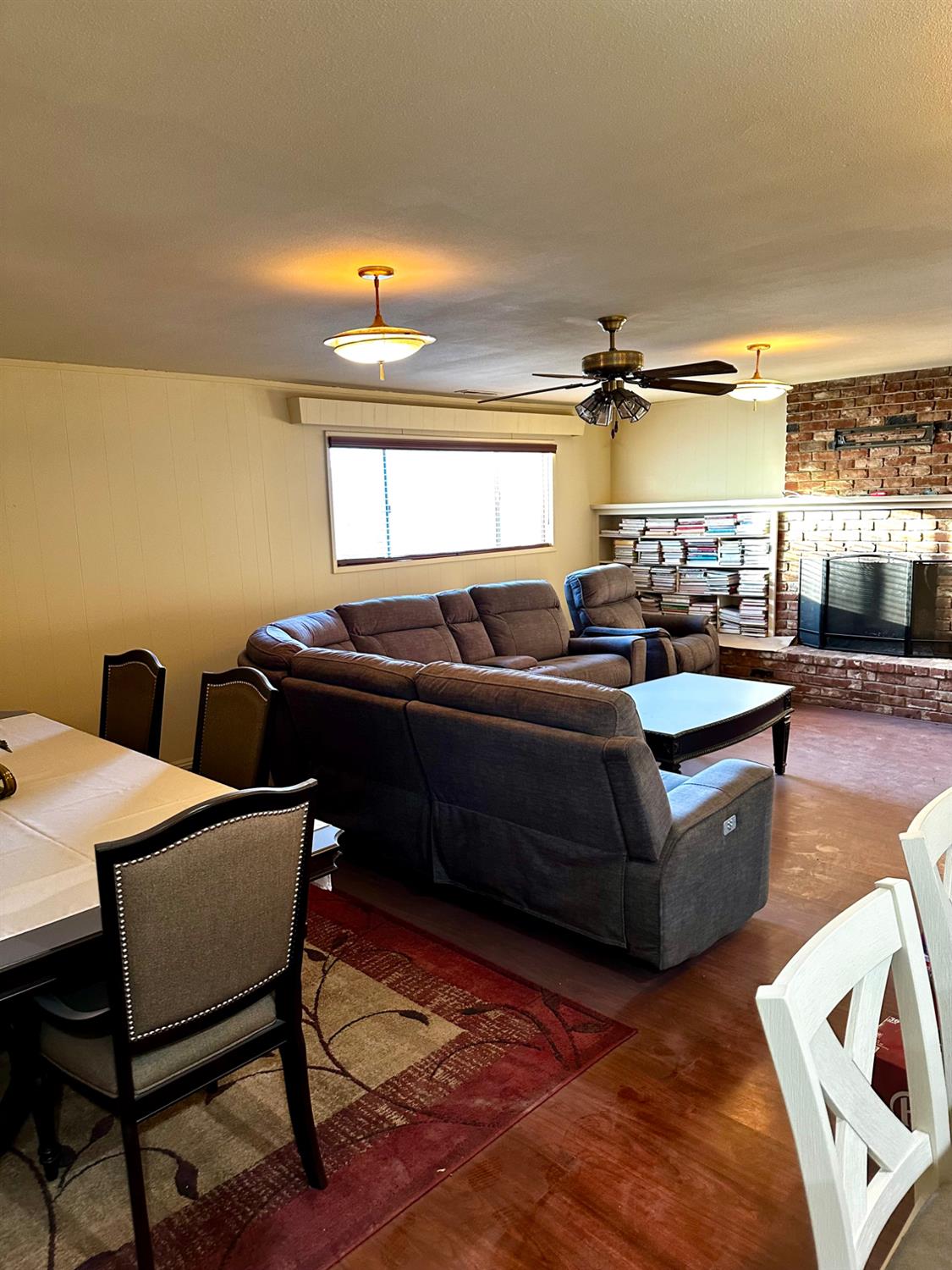 2213 River Rd, Modesto, CA 95351