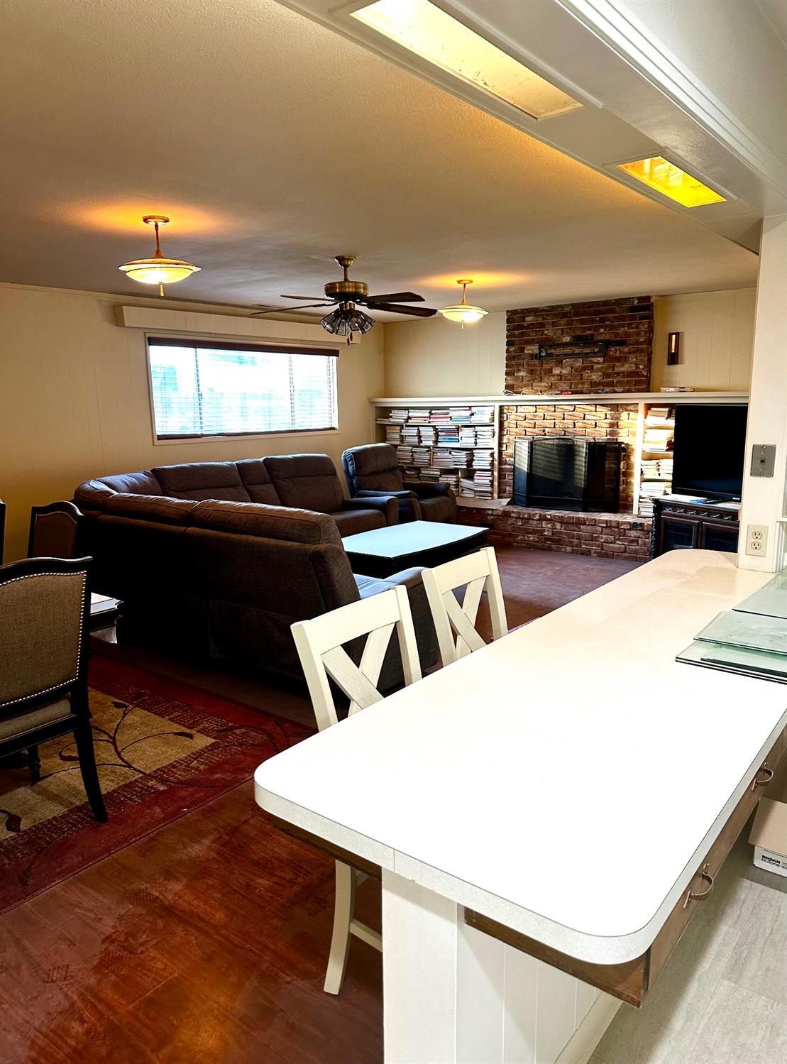 2213 River Rd, Modesto, CA 95351