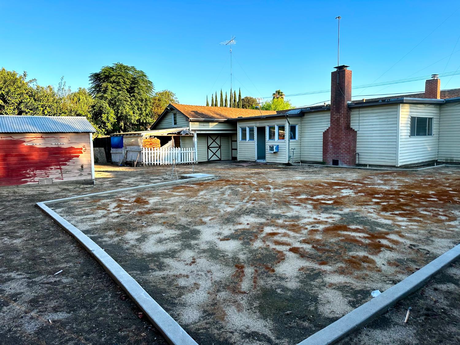 2213 River Rd, Modesto, CA 95351