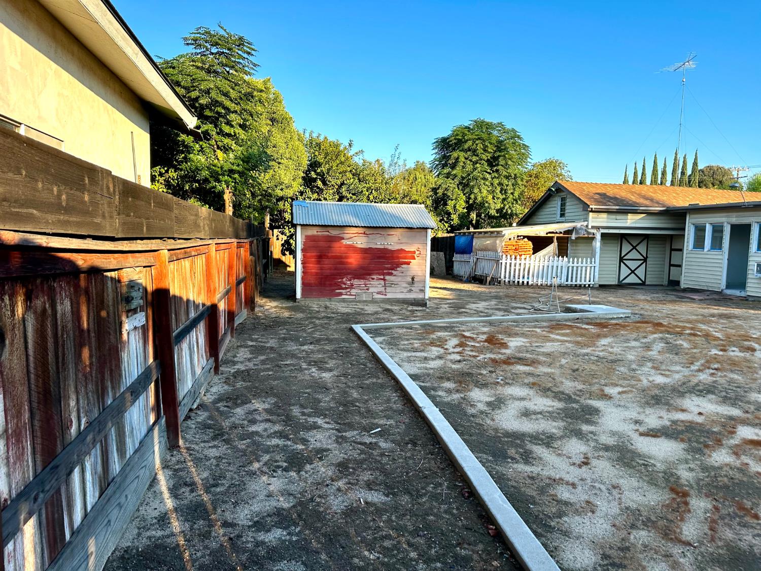 2213 River Rd, Modesto, CA 95351