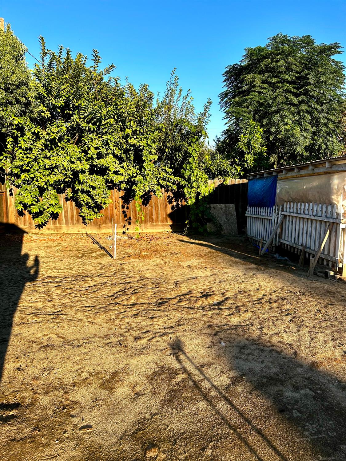 2213 River Rd, Modesto, CA 95351