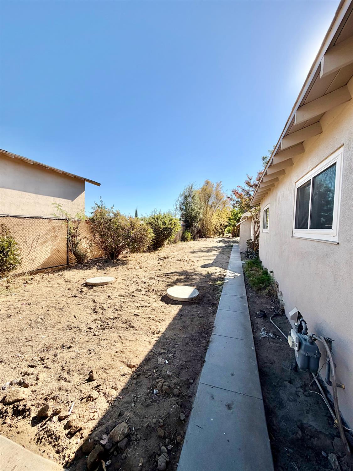 1322 N Central Ave, Modesto, CA 95351