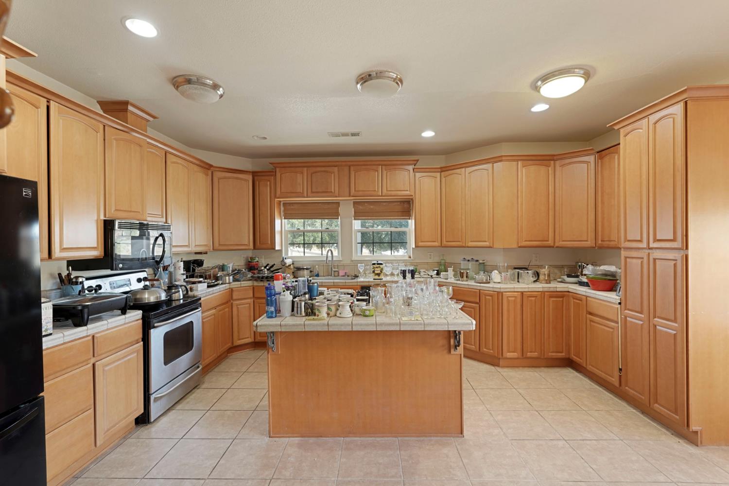 3040 Pepito Dr, La Grange, CA 95329