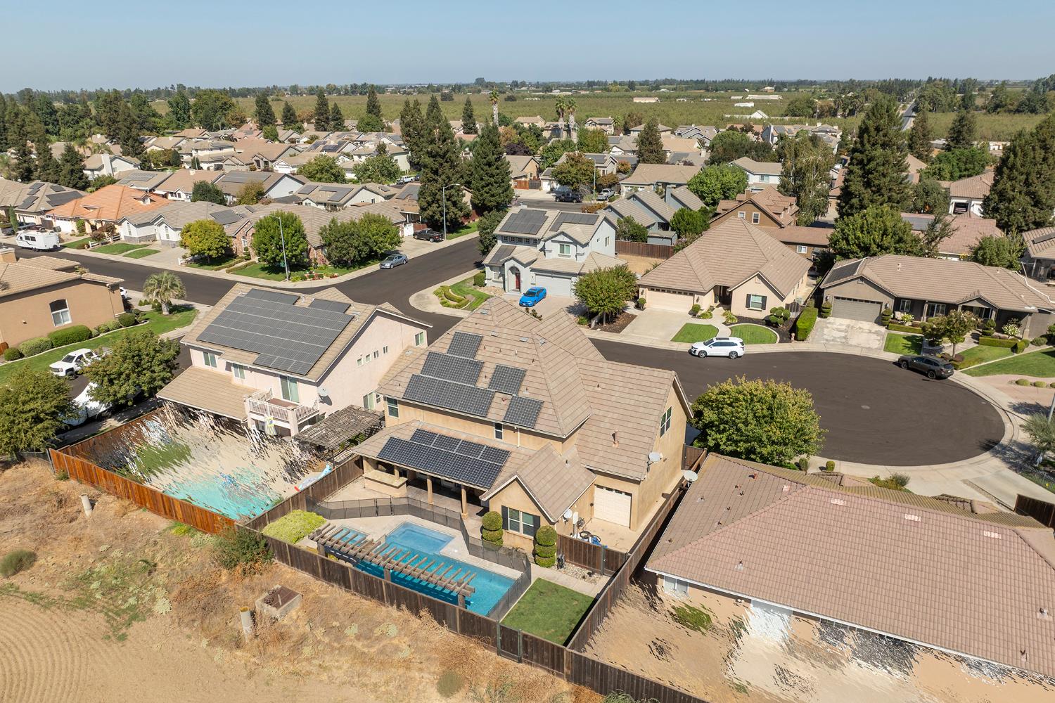 2505 Nathaniel Ct, Escalon, CA 95320