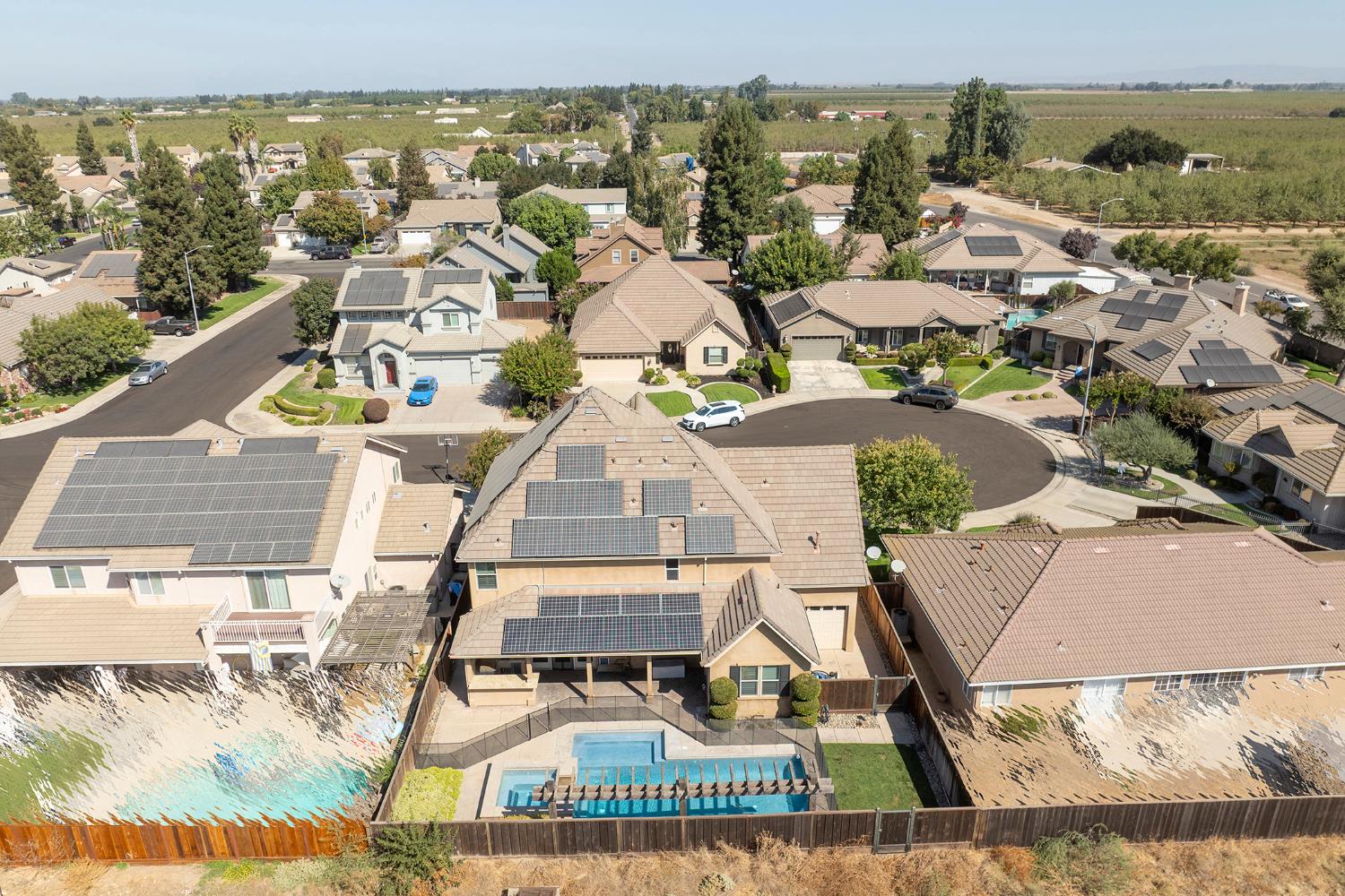2505 Nathaniel Ct, Escalon, CA 95320