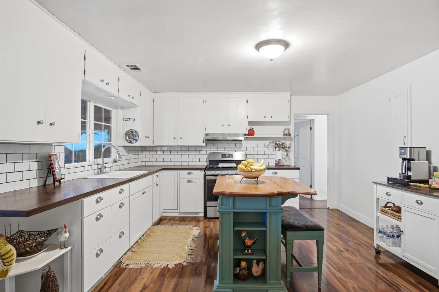 1520 E Marshall St, Turlock, CA 95380