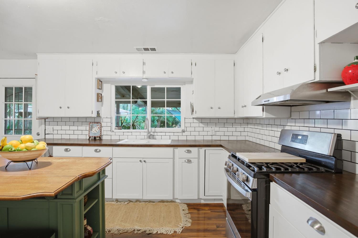 1520 E Marshall St, Turlock, CA 95380