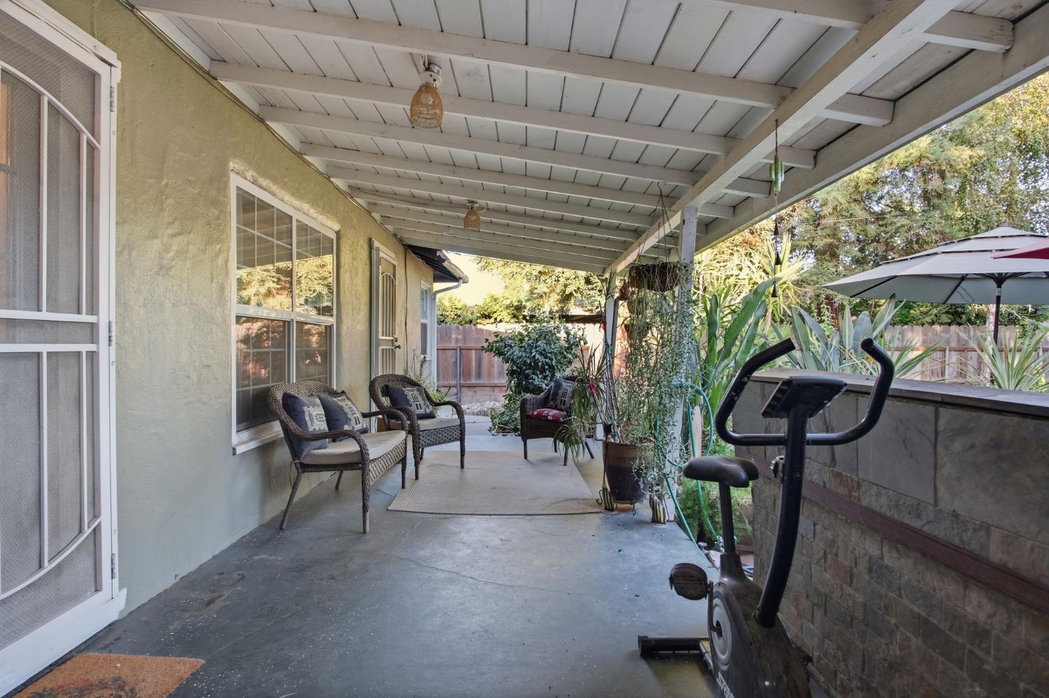 1520 E Marshall St, Turlock, CA 95380