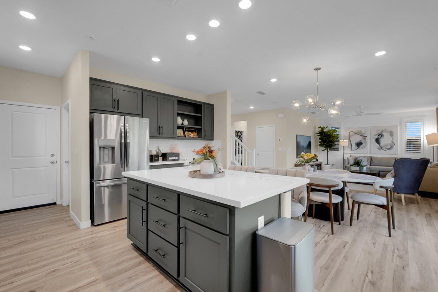 4723 Ariel St, Keyes, CA 95328