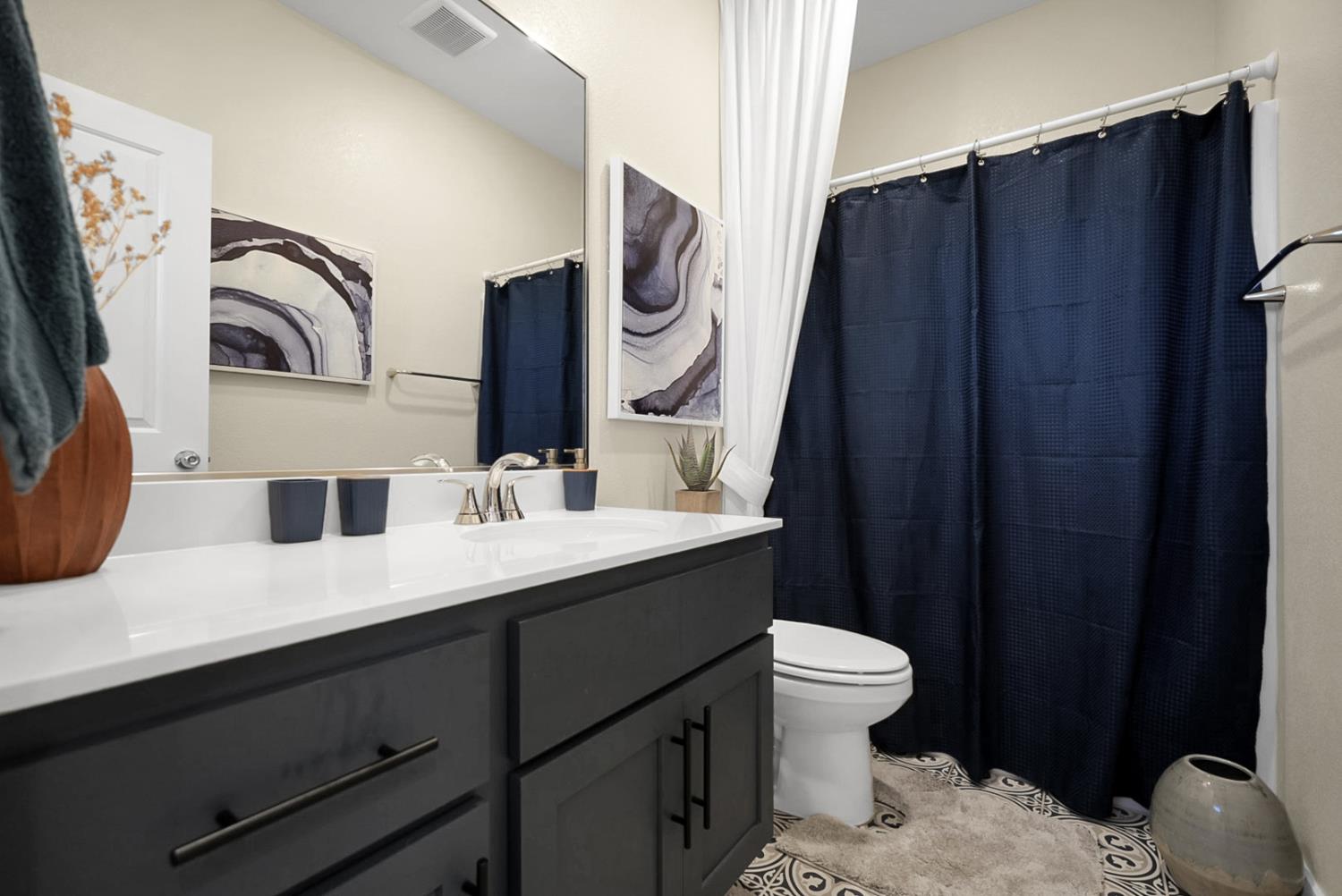 4723 Ariel St, Keyes, CA 95328