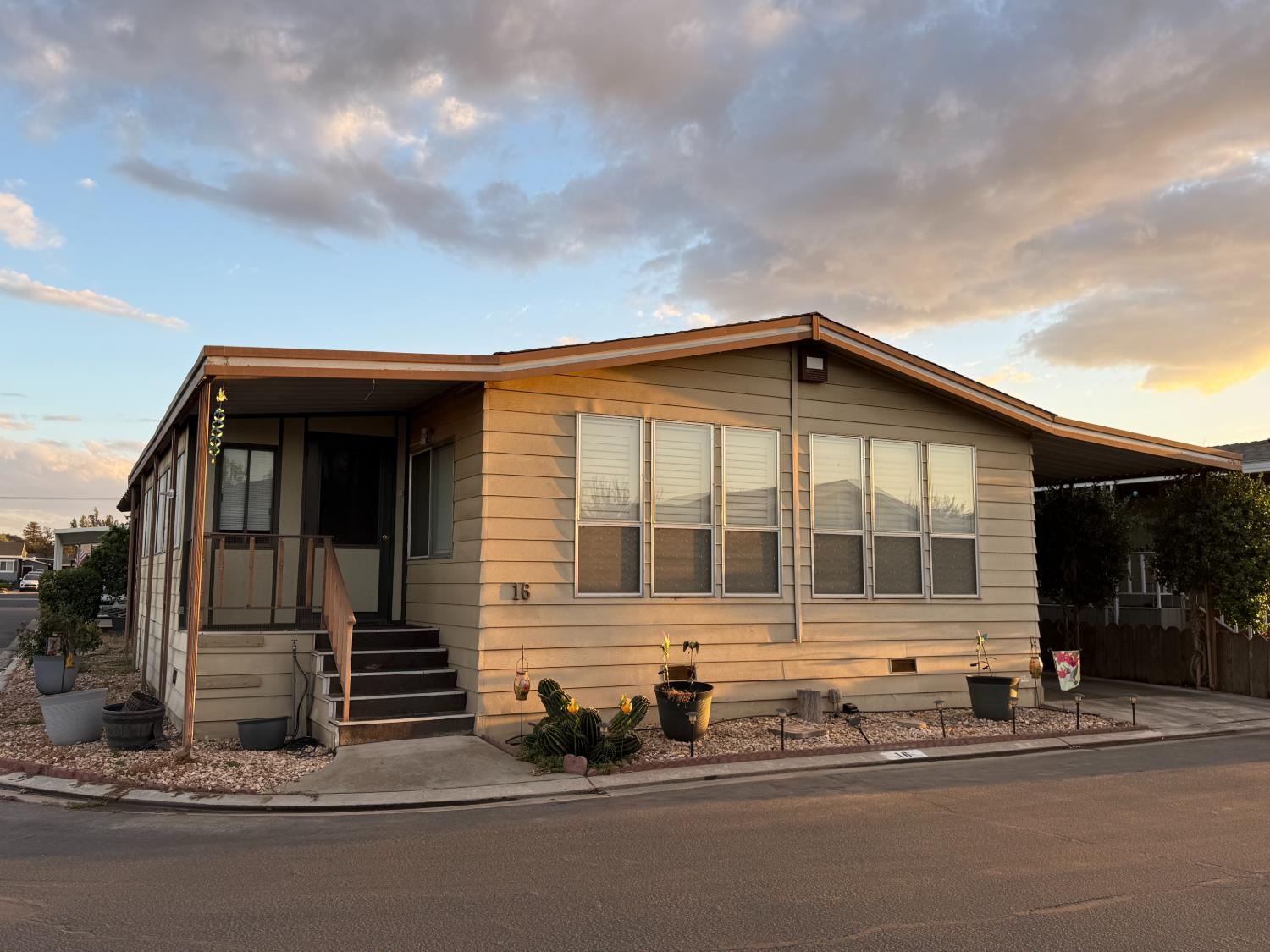 19960 American Ave, Hilmar, CA 95324