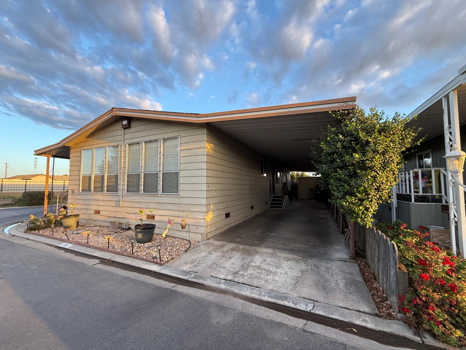 19960 American Ave, Hilmar, CA 95324