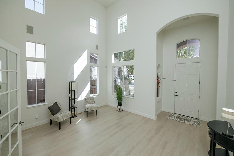 4021 Thornhill Way, Modesto, CA 95356