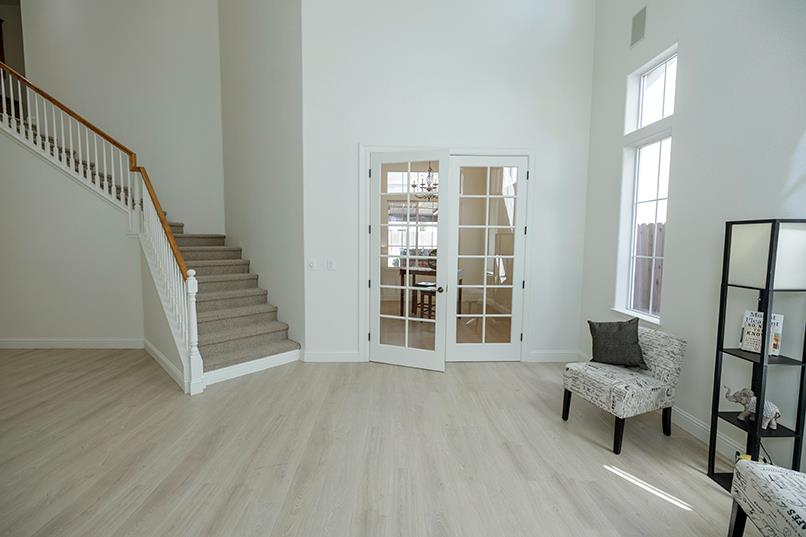 4021 Thornhill Way, Modesto, CA 95356