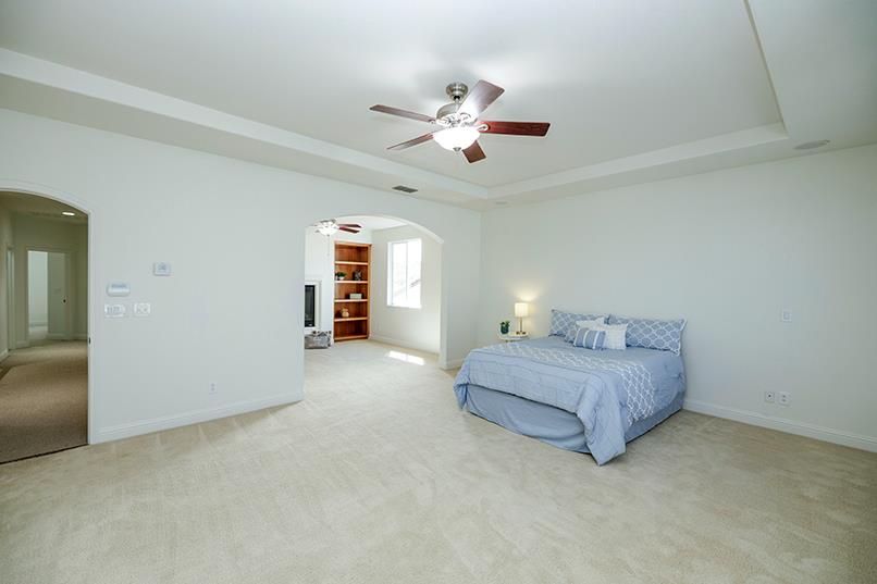 4021 Thornhill Way, Modesto, CA 95356