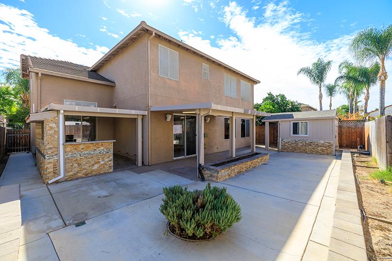 4021 Thornhill Way, Modesto, CA 95356