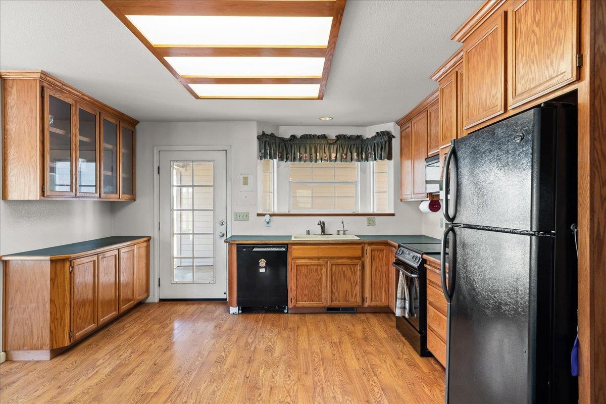 4301 Lone Tree Rd, Oakdale, CA 95361