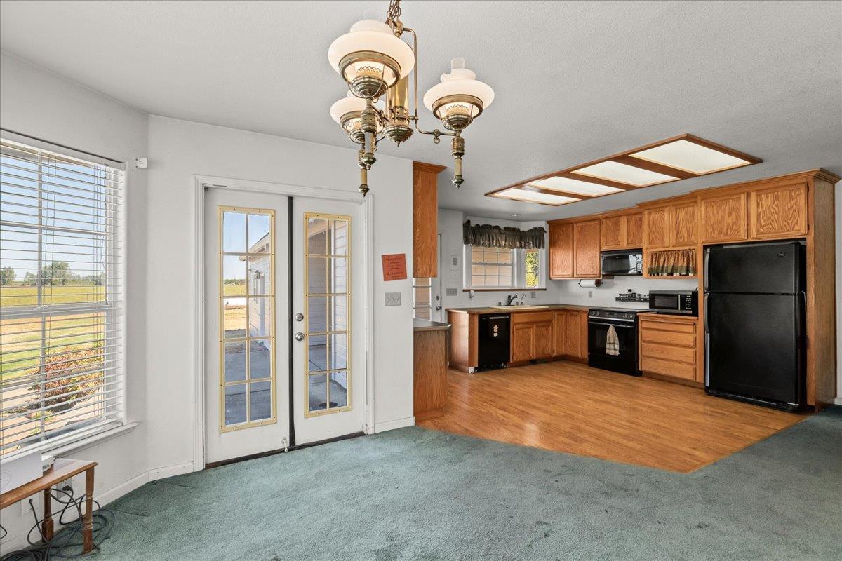 4301 Lone Tree Rd, Oakdale, CA 95361