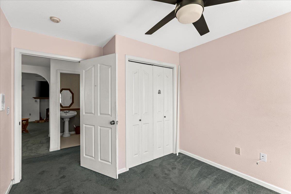 4301 Lone Tree Rd, Oakdale, CA 95361