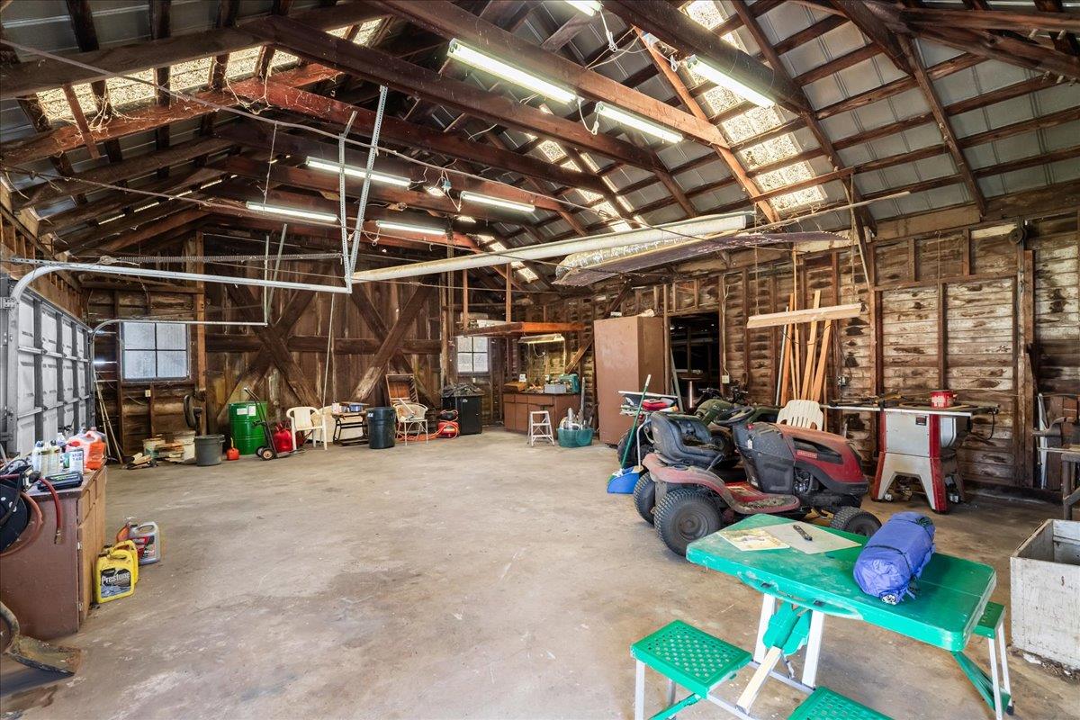 4301 Lone Tree Rd, Oakdale, CA 95361