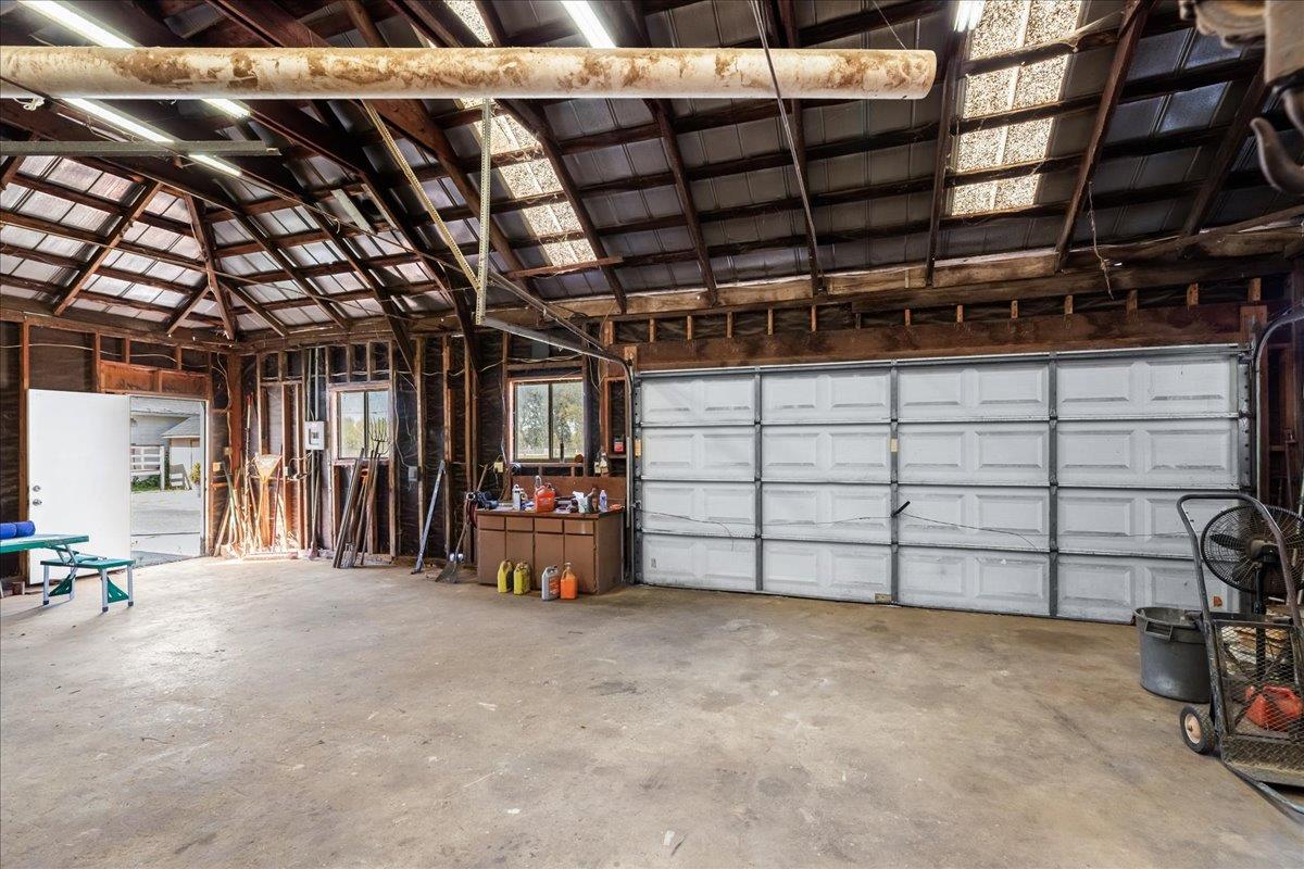 4301 Lone Tree Rd, Oakdale, CA 95361